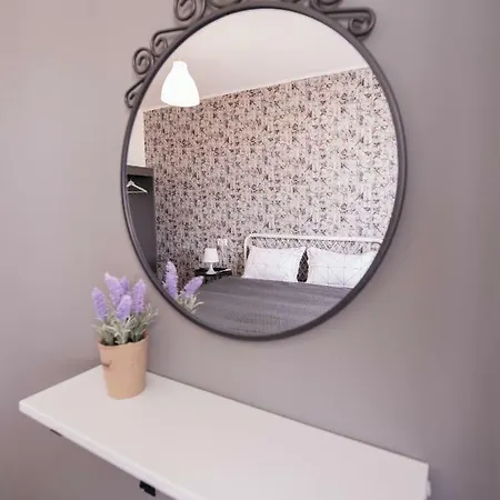 Xenocrat Apartment Bucharest