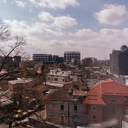 Xenocrat * Bucharest